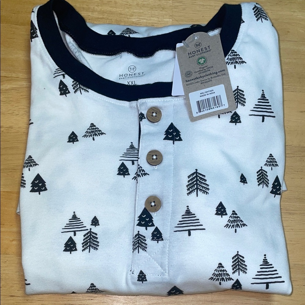 NWT Honest Baby‎ Clothing White & Black Tree Print Henley PJ Shirt. Size XXL.
